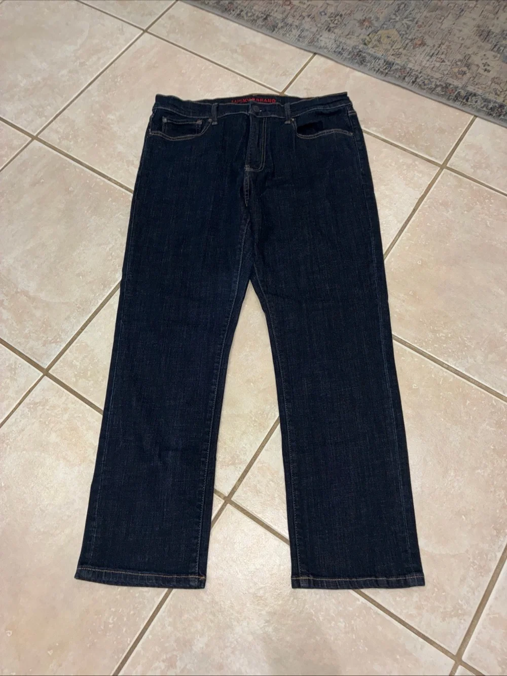 Lucky Brand 410 Athletic Straight Jeans Mens 34x30 Blue Dark Wash Denim